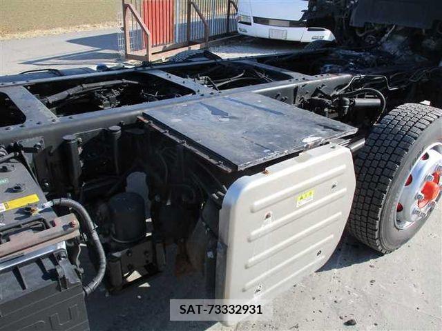 Isuzu GIGA 2013-02 270765-22