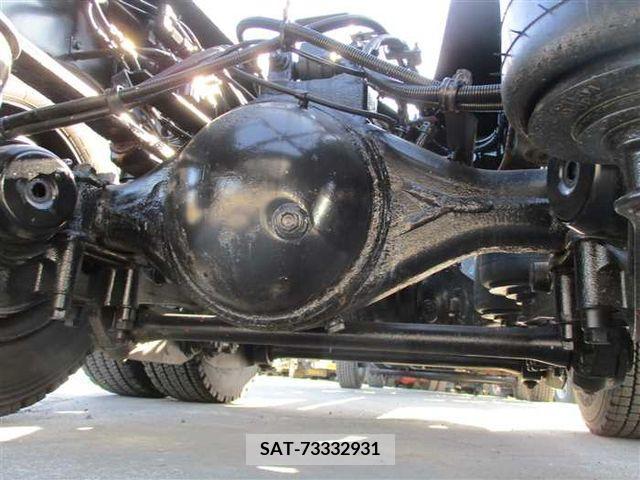 Isuzu GIGA 2013-02 270765-21