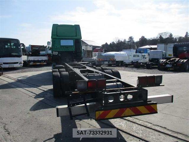 Isuzu GIGA 2013-02 270765-2