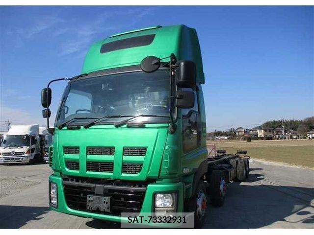 Isuzu GIGA 2013-02 270765-0