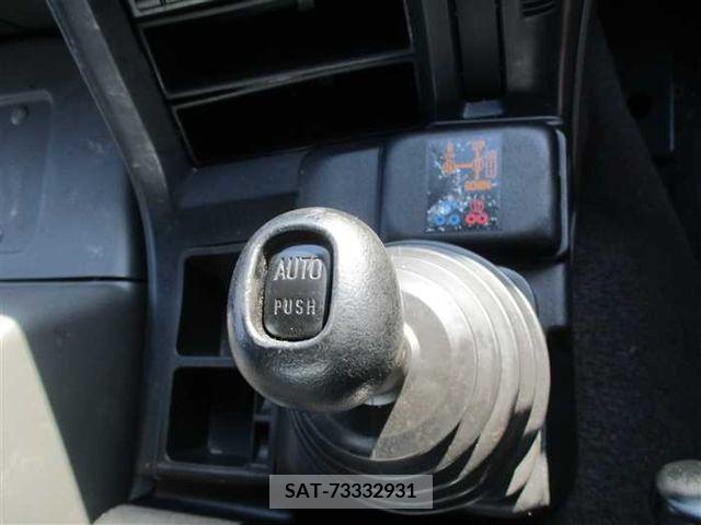 Isuzu GIGA 2013-02 270765-5