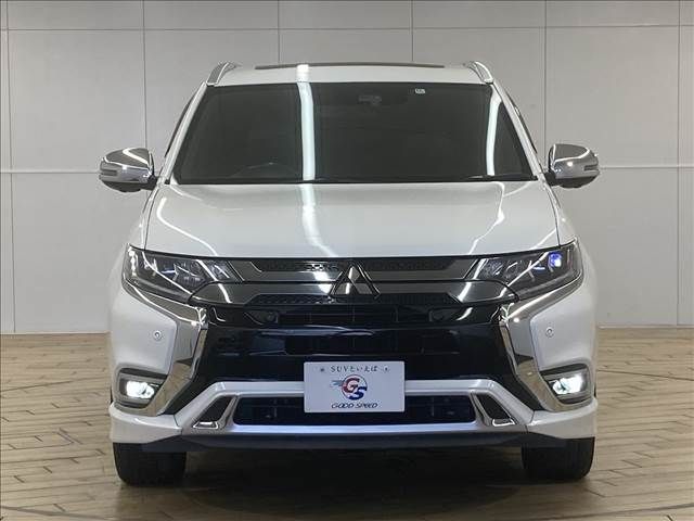 Mitsubishi OUTLANDER PHEV 2018-11 22712-2