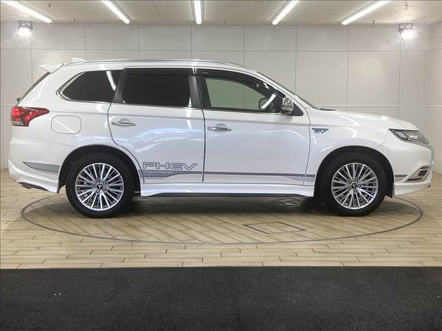 Mitsubishi OUTLANDER PHEV 2018-11 22712-16