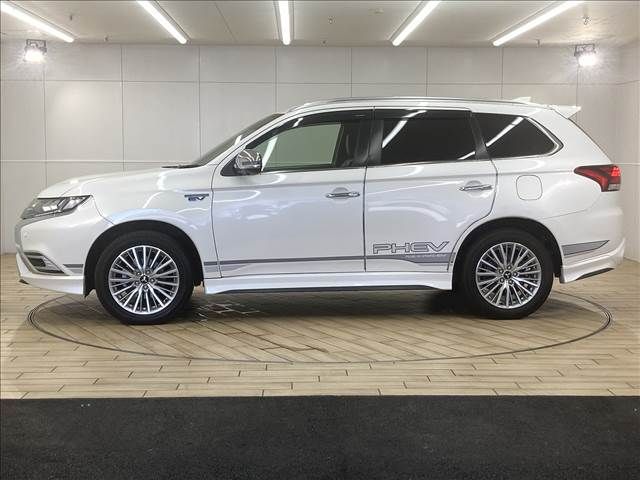 Mitsubishi OUTLANDER PHEV 2018-11 22712-15