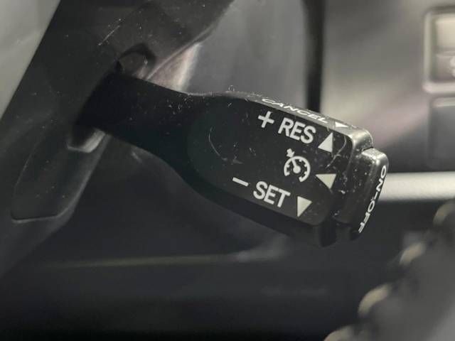 Toyota VOXY 2019-11 13869-5
