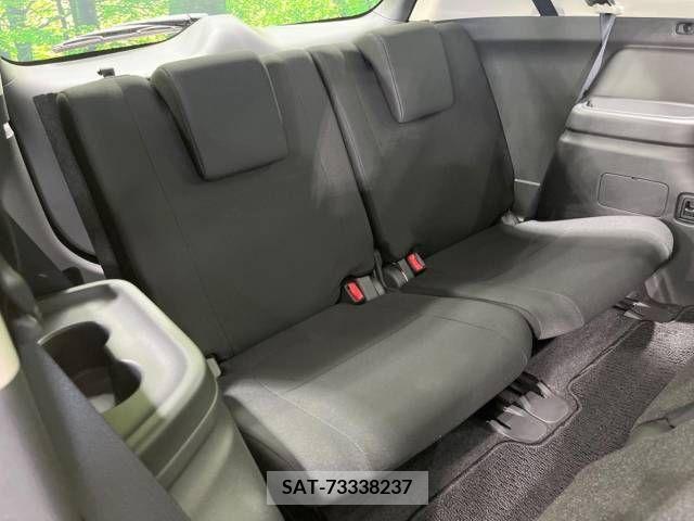 Mitsubishi OUTLANDER 2014-10 281112-10