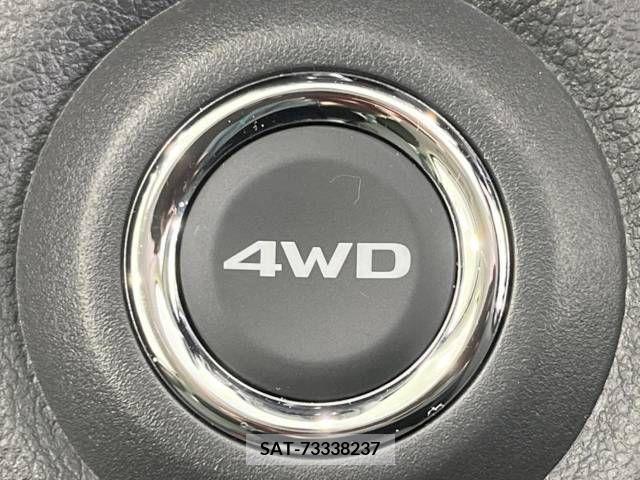 Mitsubishi OUTLANDER 2014-10 281112-5