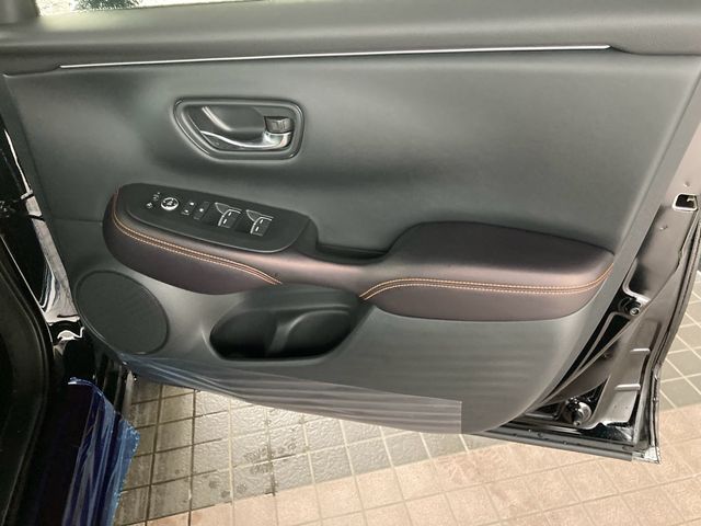 Honda ZR-V 2023-12 184939-9