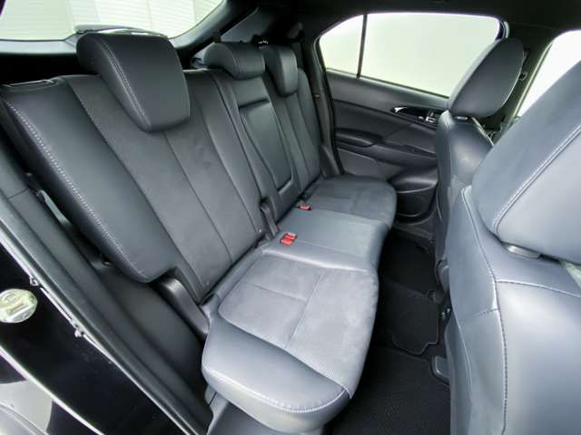 Mitsubishi ECLIPSE CROSS 2022-03 190304-7