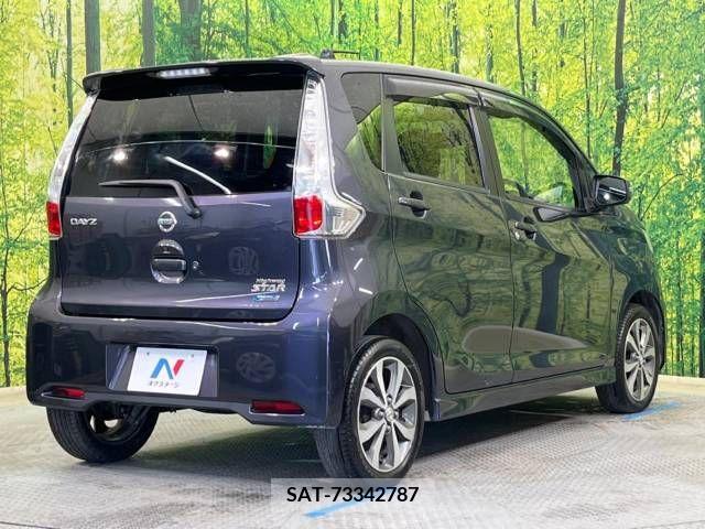 Nissan DAYZ 2013-07 266729-17