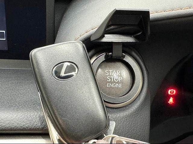 Lexus RC 2016-05 186666-7