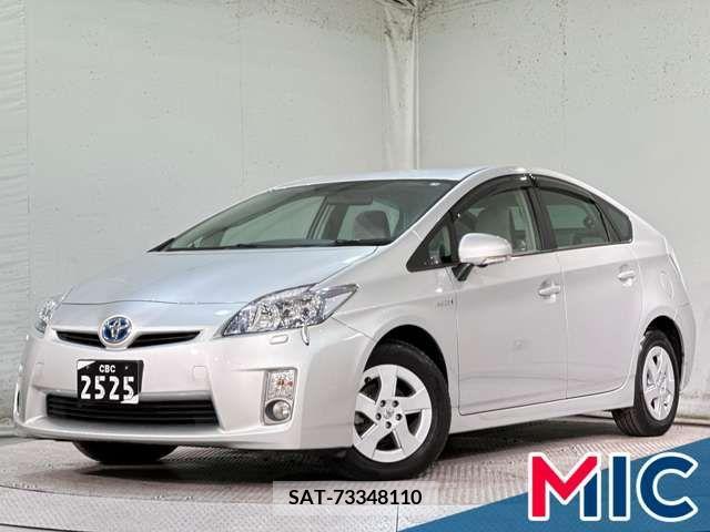 Toyota PRIUS 2011-09 224808-5