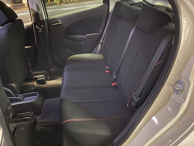 Mazda DEMIO 2012-11 196699-26