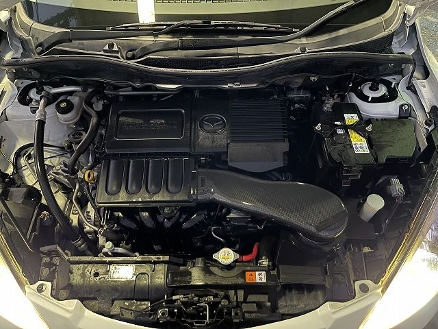 Mazda DEMIO 2012-11 196699-24