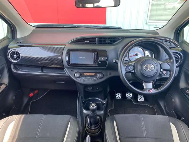 Toyota VITZ 2018-08 7722-2