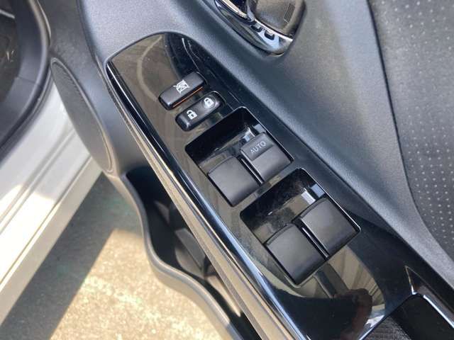 Toyota VITZ 2018-08 7722-16