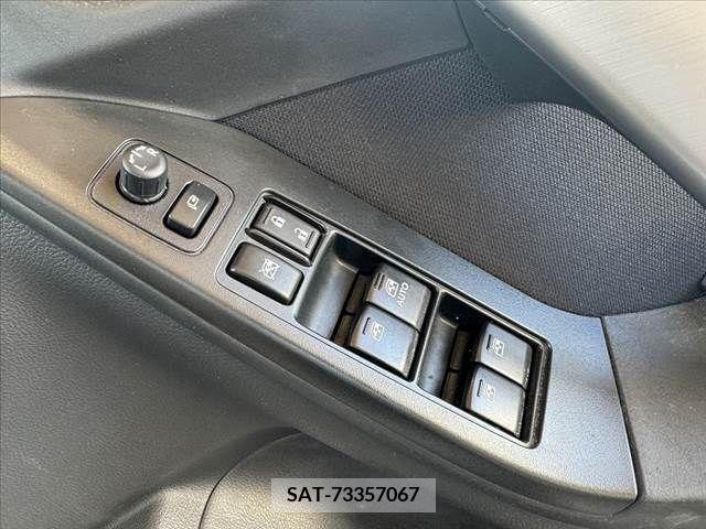 Subaru FORESTER 2013-03 327568-26