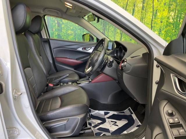 Mazda CX-3 2017-02 187831-9