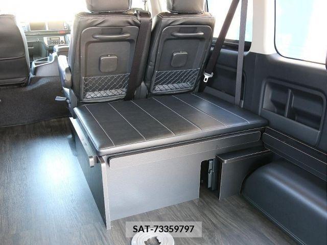 Toyota HIACE WAGON 2019-01 216850-10