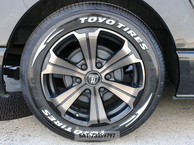 Toyota HIACE WAGON 2019-01 216850-19