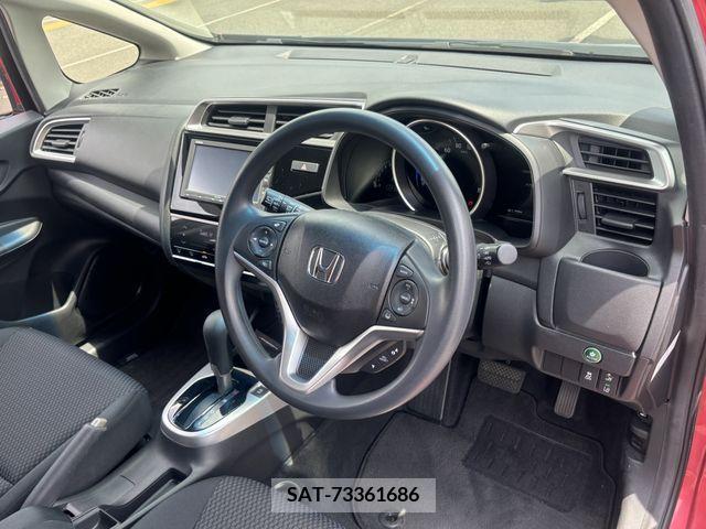 Honda FIT 2018-06 335564-14