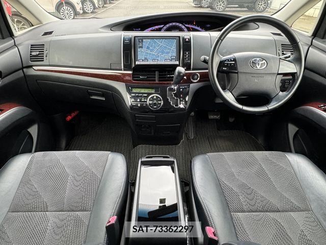 Toyota ESTIMA 2013-09 232281-1
