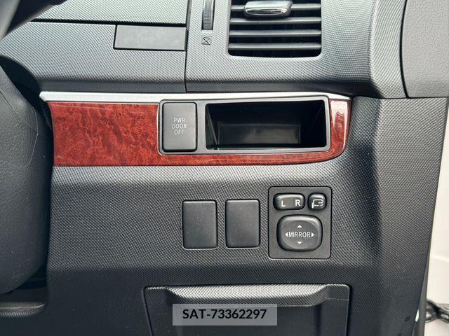Toyota ESTIMA 2013-09 232281-17