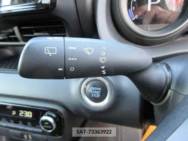Toyota YARIS 2021-03 245950-10