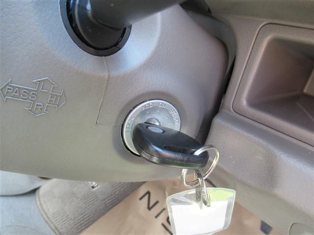 Nissan CLIPPER 2023-03 183452-17