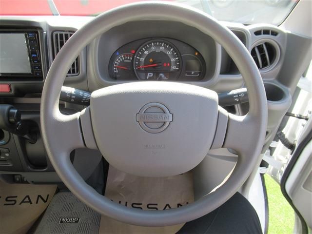 Nissan CLIPPER 2023-03 183452-9