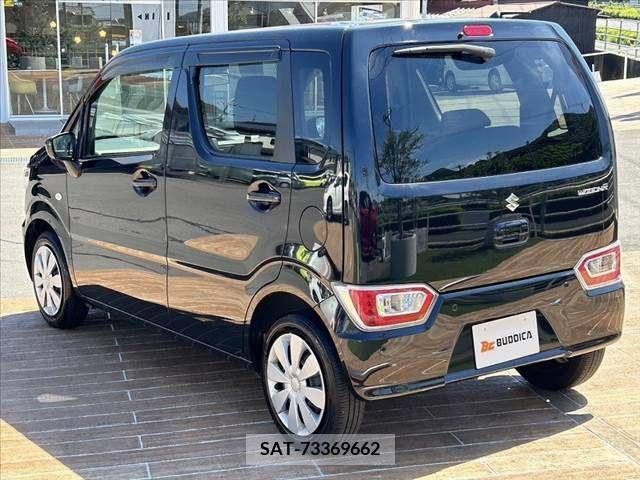 Suzuki WAGON R 2023-04 328813-13