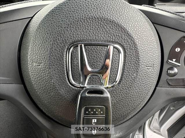 Honda N-VAN 2019-12 307966-10