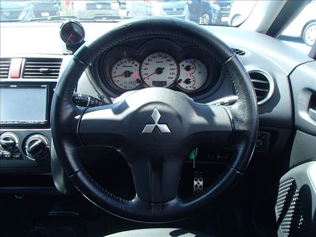 Mitsubishi COLT 2010-06 24351-3