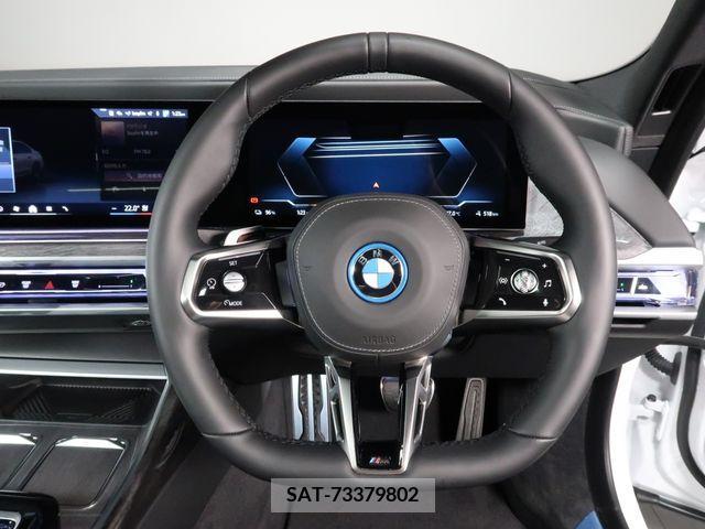 Bmw i7 2023-11 357147-9
