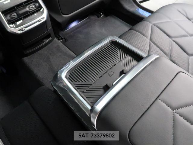 Bmw i7 2023-11 357147-23