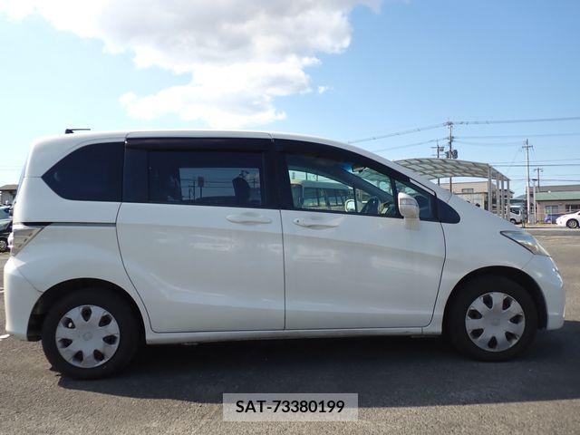 Honda FREED 2012-06 382382-4