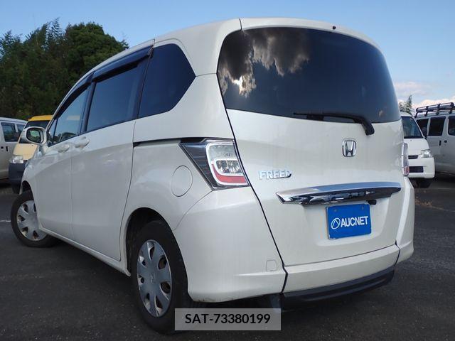 Honda FREED 2012-06 382382-2
