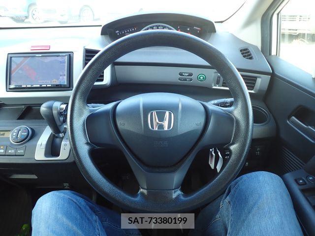 Honda FREED 2012-06 382382-7
