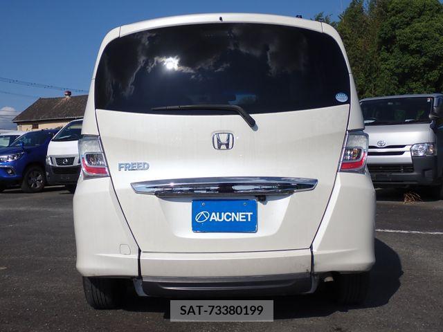 Honda FREED 2012-06 382382-5