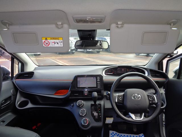 Toyota SIENTA 2019-06 19582-7