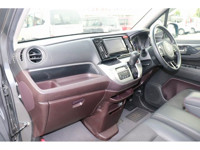 Honda N-WGN 2014-11 9826-28