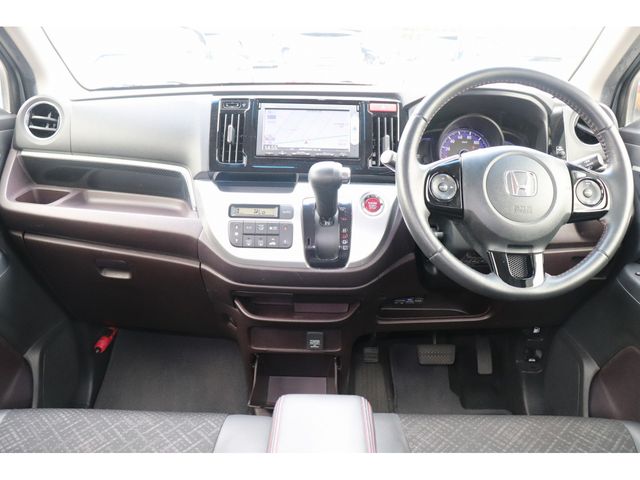 Honda N-WGN 2014-11 9826-12