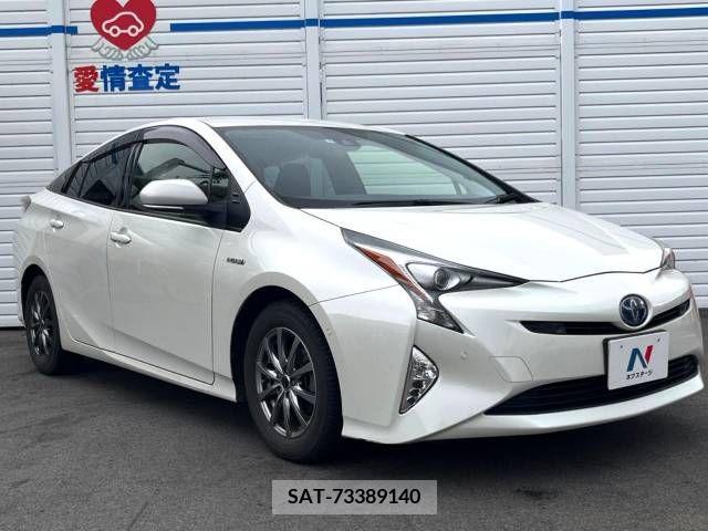 Toyota PRIUS 2017-10 385621-17