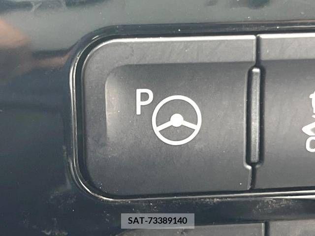 Toyota PRIUS 2017-10 385621-5