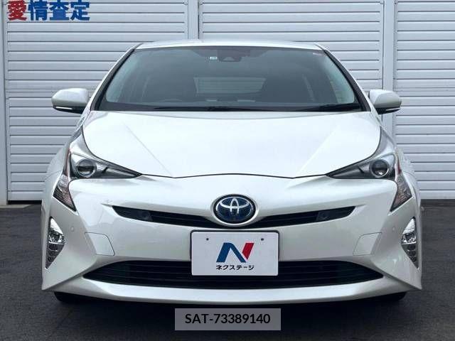 Toyota PRIUS 2017-10 385621-15