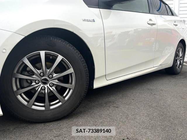 Toyota PRIUS 2017-10 385621-14
