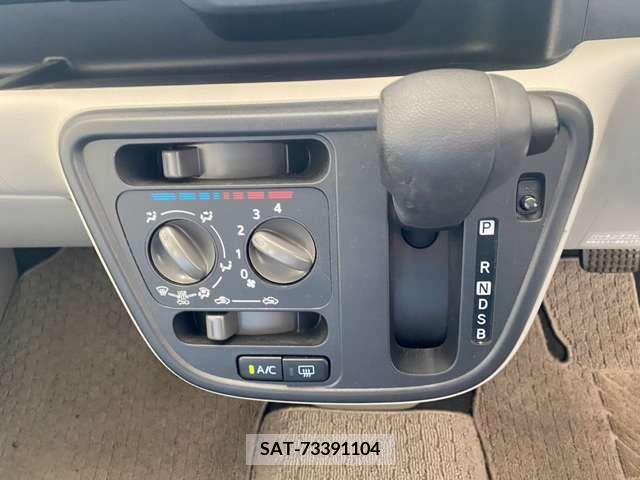 Toyota PASSO 2016-07 310931-17