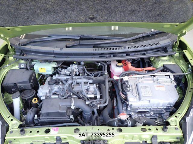 Toyota AQUA 2016-03 236840-9