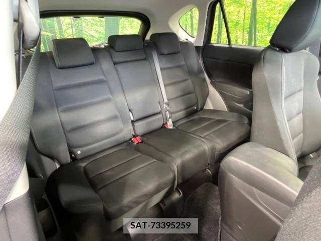 Mazda CX-5 2015-10 329638-9