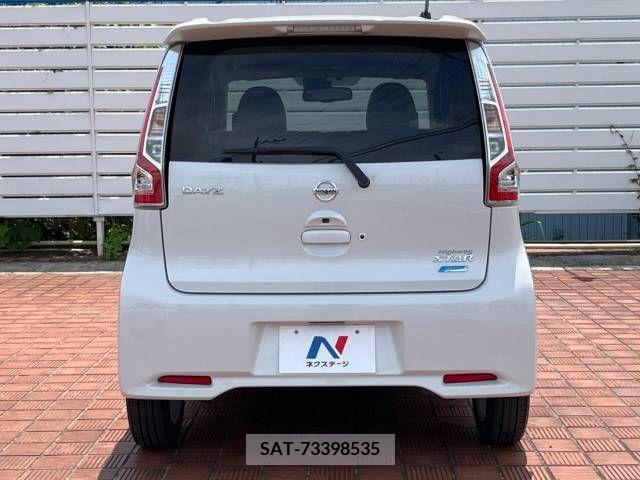 Nissan DAYZ 2016-11 353695-13